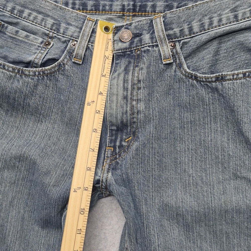 Levi's 505 Jeans Mens 32x34 Medium Wash Blue Denim Regular Fit Straight Leg